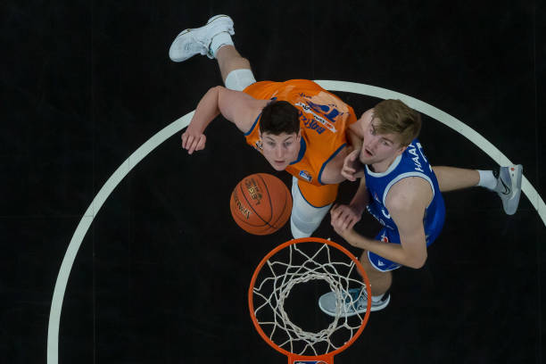 低迷表现 低迷表现