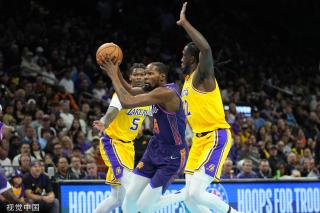 意大利女排五连胜登榜首!世界第一已381天未输球 艾格努轻松27分