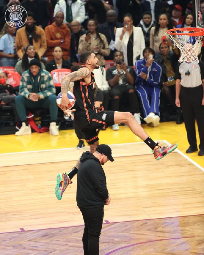 哈登:快船新阵容有能力也有机会夺冠 年龄偏大不会对冲冠造成影响