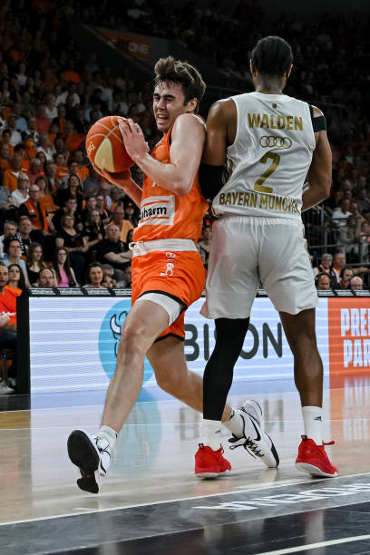 我们期待在 我们期待在