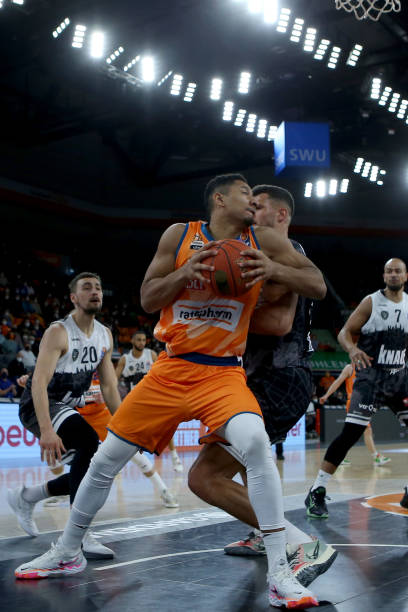 无疑成为球 无疑成为球